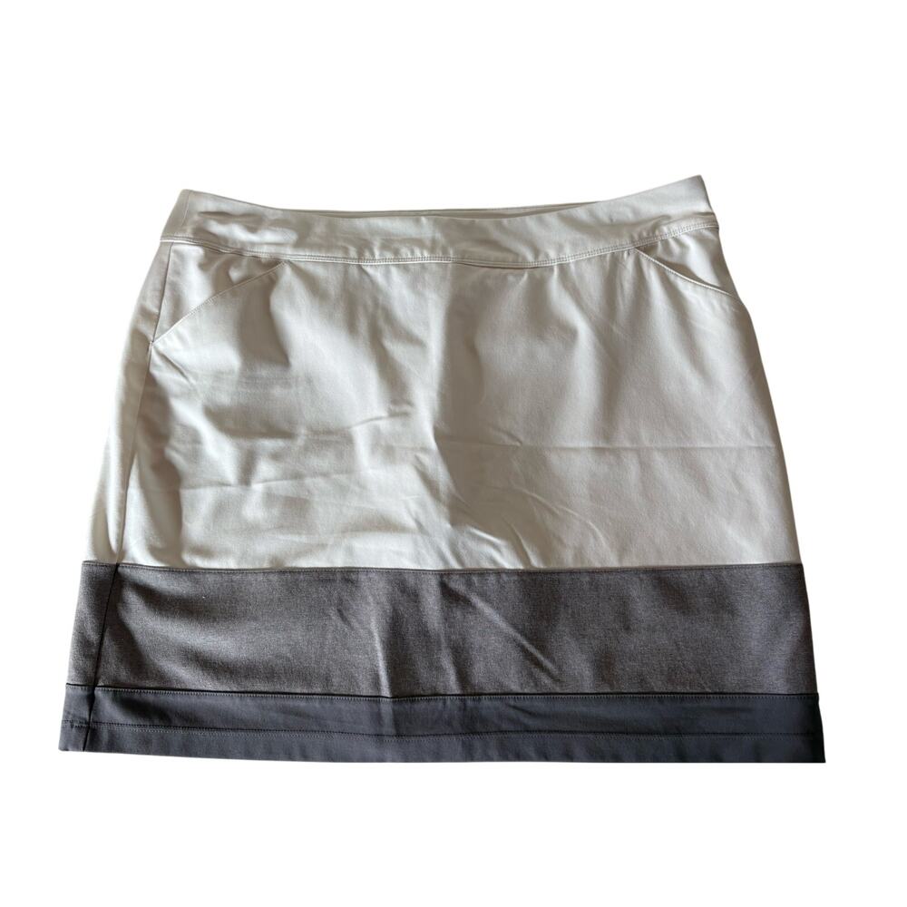 Adidas skort size large white with gray stripe at bottom